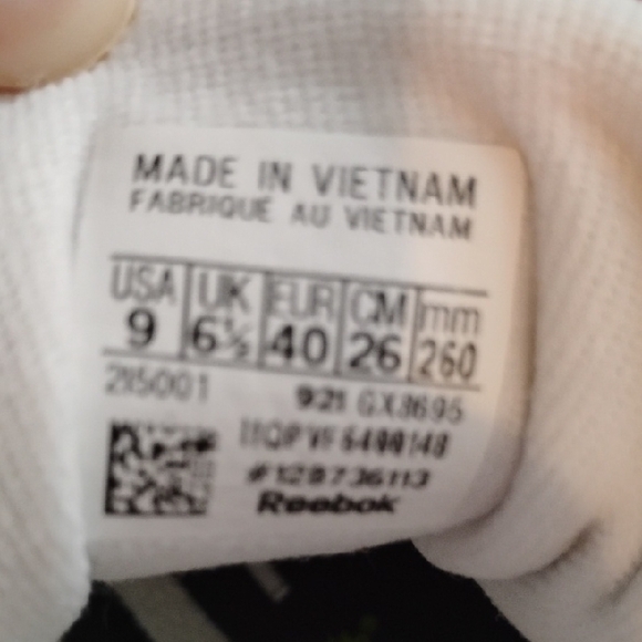 Reebok White Sneakers - Picture 5 of 6